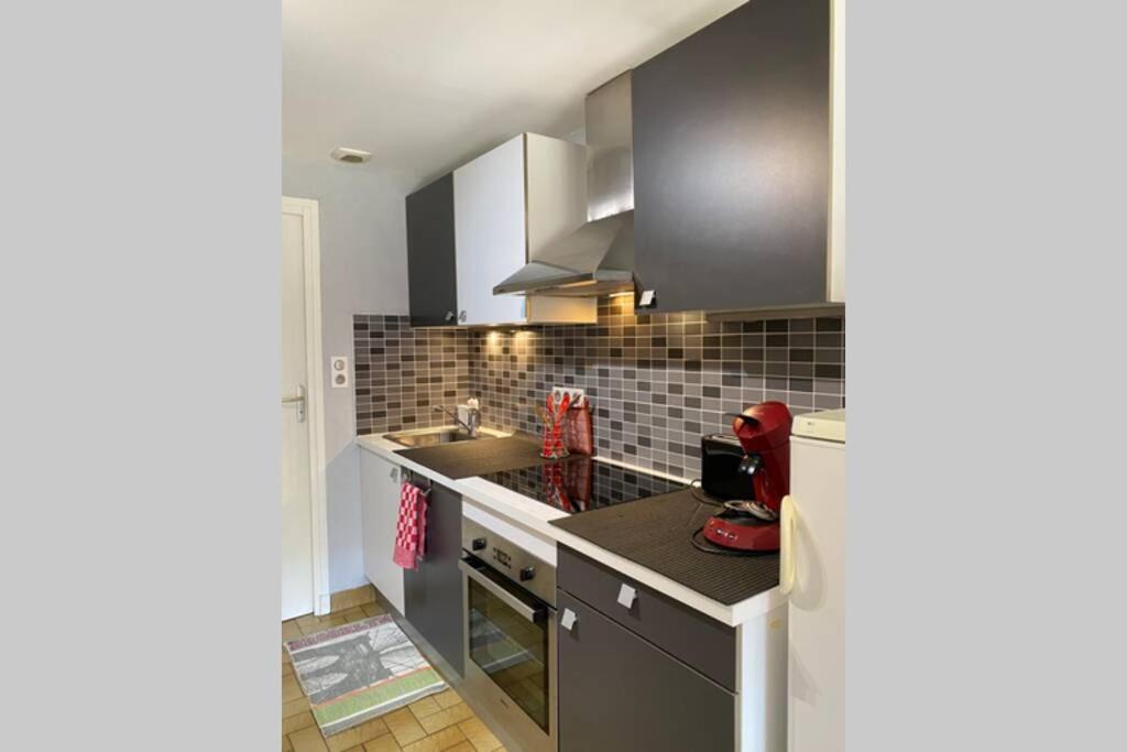 코트레 T2 Ensoleille. Terrasse Et Vaste Jardin Commun 아파트 외부 사진